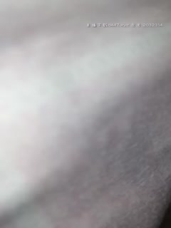 00后真淫荡【小不点】粉嫩馒头逼被小男友玩出了超多水，鲍鱼特写清晰插入，年纪轻轻就已经这么会玩了